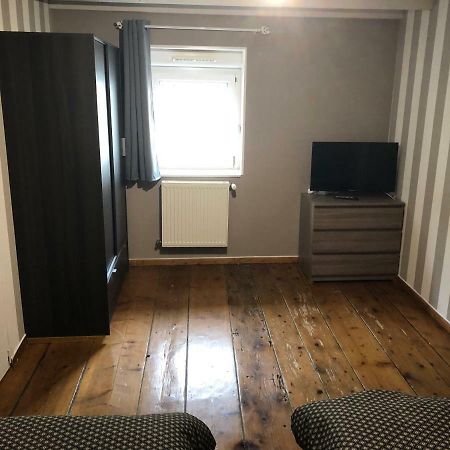Spacieux appartement 2/6 pers 110m² proche CNPE Lagnieu Buitenkant foto
