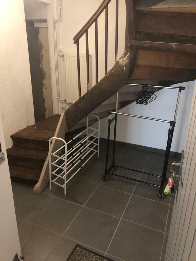 Spacieux appartement 2/6 pers 110m² proche CNPE Lagnieu Buitenkant foto